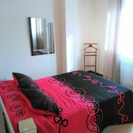 Apartamento Berceo Logroño Eksteriør bilde